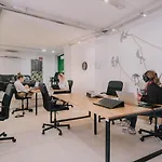 La Cocotera Boutique Hostel & Coworking